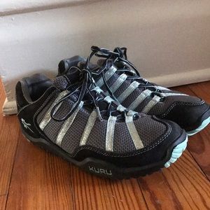 Kuru Chicane Hiking Shoes. Size 9